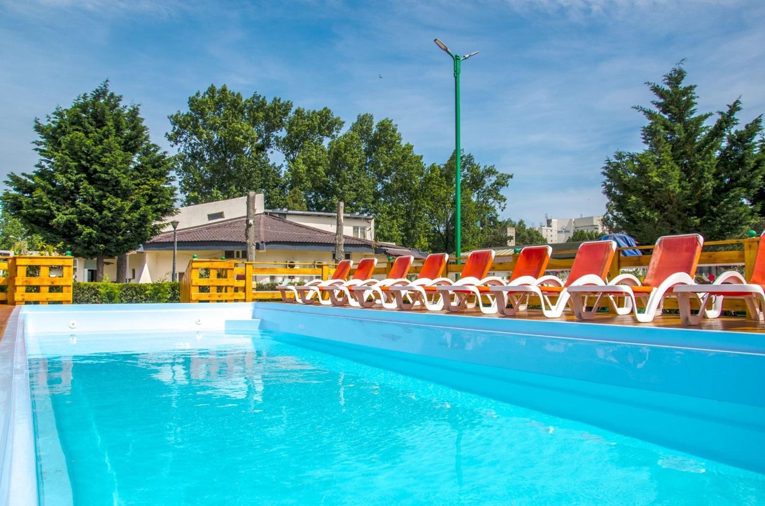 Voila Mamaia Hotell Eksteriør bilde